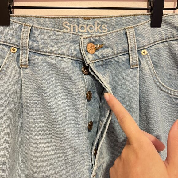 Mother SNACKS! The Pleated Fun Dip Puddle Cotton Jeans in Just a Nibble Size 28 - Picture 11 of 13